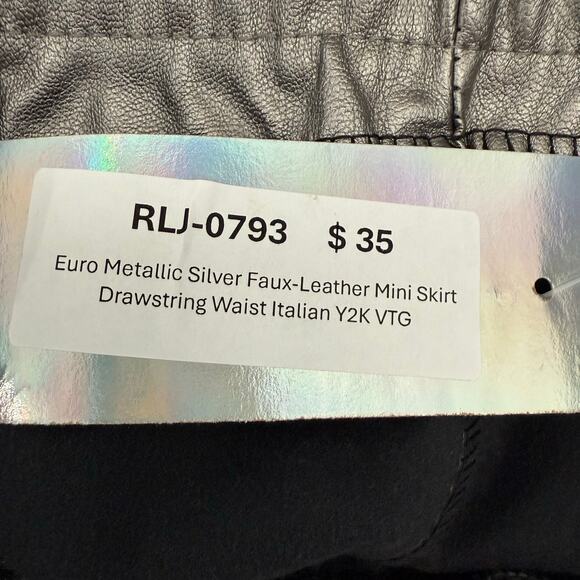 Euro Metallic Silver Faux-Leather Mini Skirt Drawstring Waist Italian Y2K VTG - Picture 4 of 5